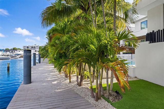 773 NE 77th Ter, Miami, FL 33138