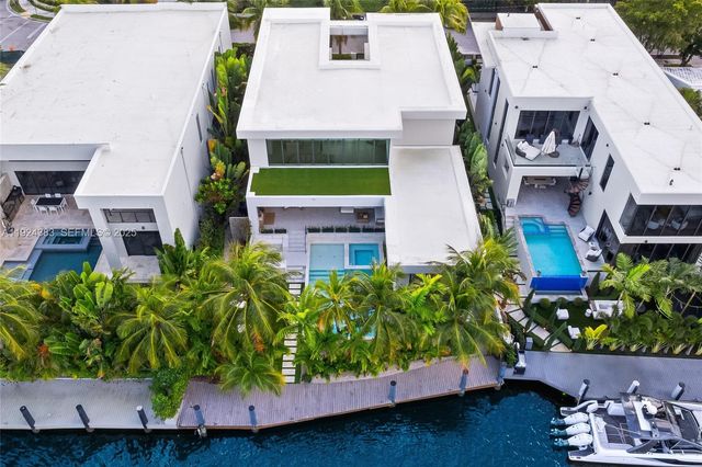 773 NE 77th Ter, Miami, FL 33138