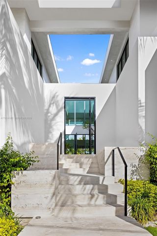 773 NE 77th Ter, Miami, FL 33138