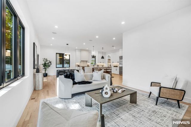 408 Terhune Avenue, Paramus, NJ 07652