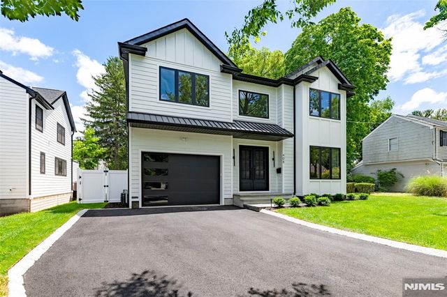 408 Terhune Avenue, Paramus, NJ 07652