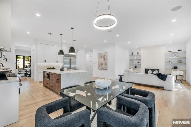408 Terhune Avenue, Paramus, NJ 07652
