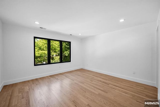 408 Terhune Avenue, Paramus, NJ 07652