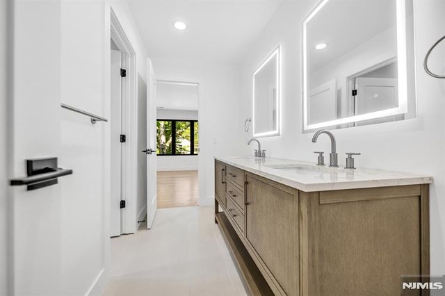 408 Terhune Avenue, Paramus, NJ 07652