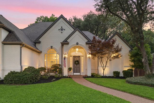 5500 Sycamore Drive, Colleyville, TX 76034