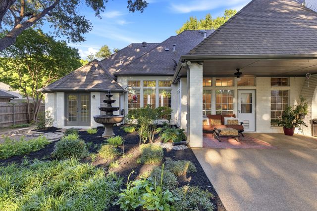5500 Sycamore Drive, Colleyville, TX 76034