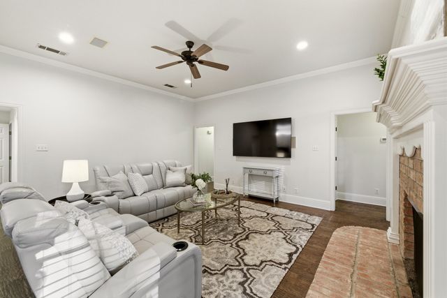 5500 Sycamore Drive, Colleyville, TX 76034