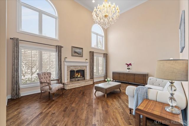 970 Waterside Court, Aurora, IL 60502