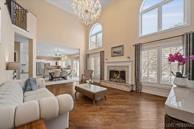 970 Waterside Court, Aurora, IL 60502