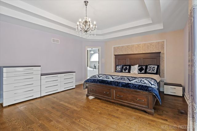 970 Waterside Court, Aurora, IL 60502