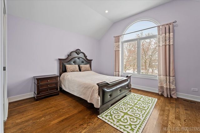 970 Waterside Court, Aurora, IL 60502