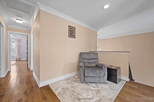 970 Waterside Court, Aurora, IL 60502