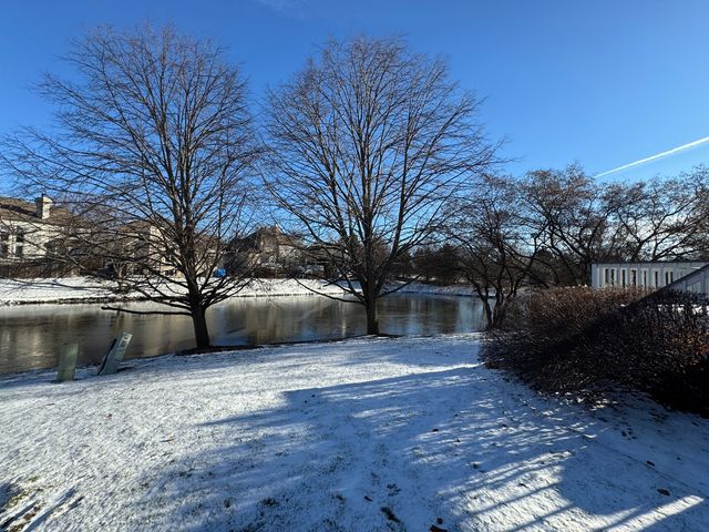 970 Waterside Court, Aurora, IL 60502