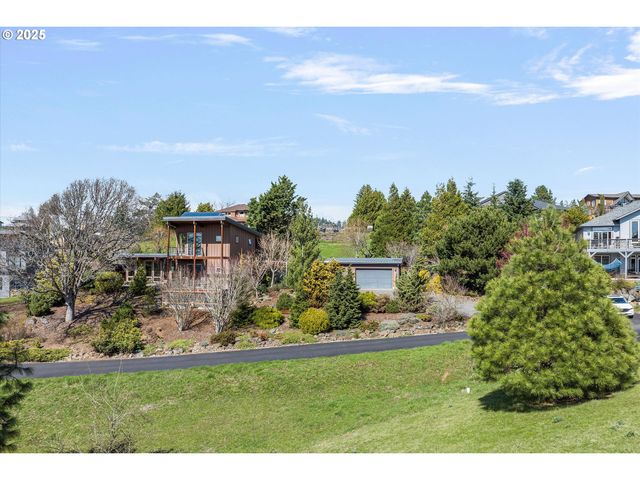 105 ALTA VISTA Rd, White Salmon, WA 98672