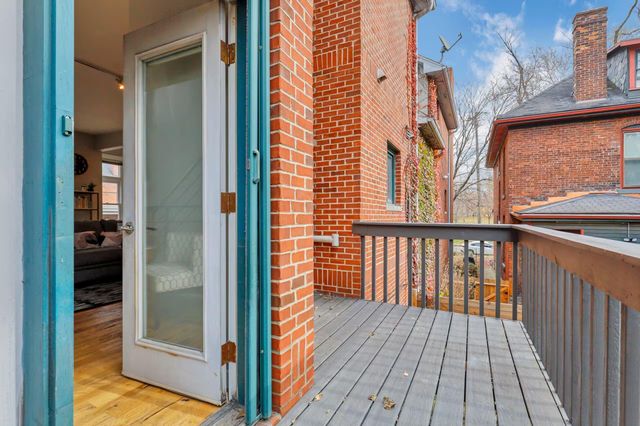 233 W Poplar Avenue, 2, Columbus, OH 43215