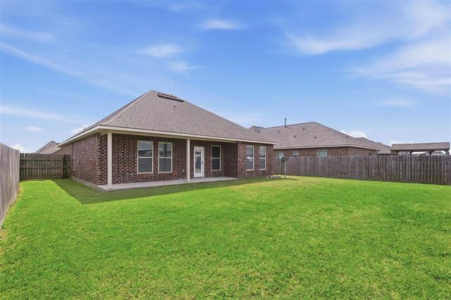 1931 Hebert's Pass, Lake Charles, LA 70607