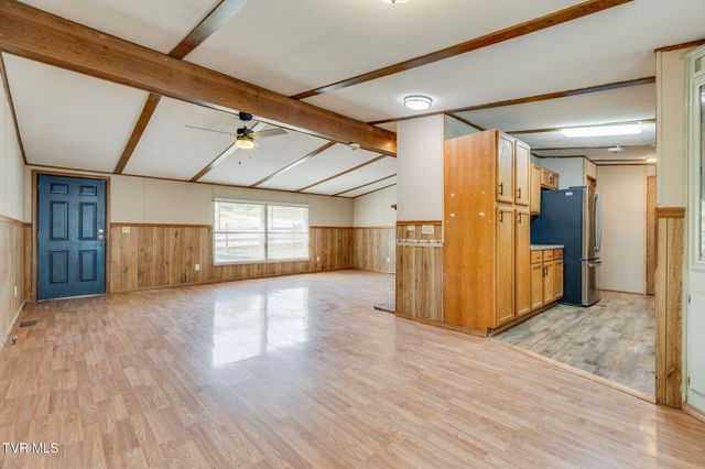 5716 Starlight Road, Kingsport, TN 37660