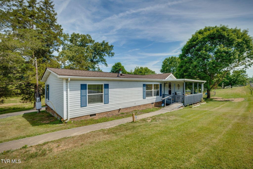 5716 Starlight Road, Kingsport, TN 37660