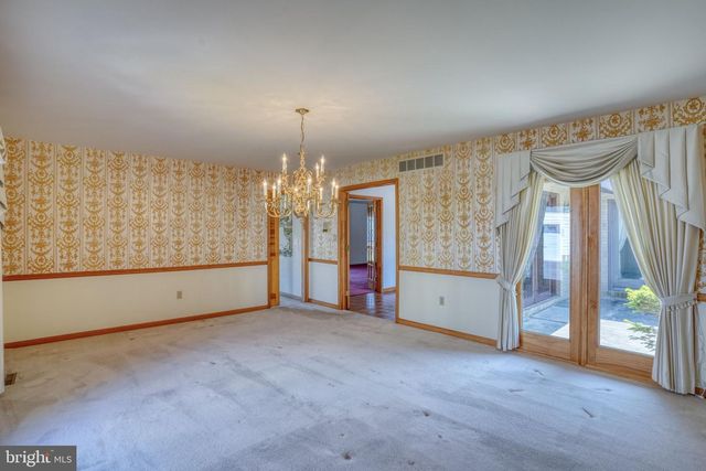 7 WOODS LN, Ocean View, DE 19970