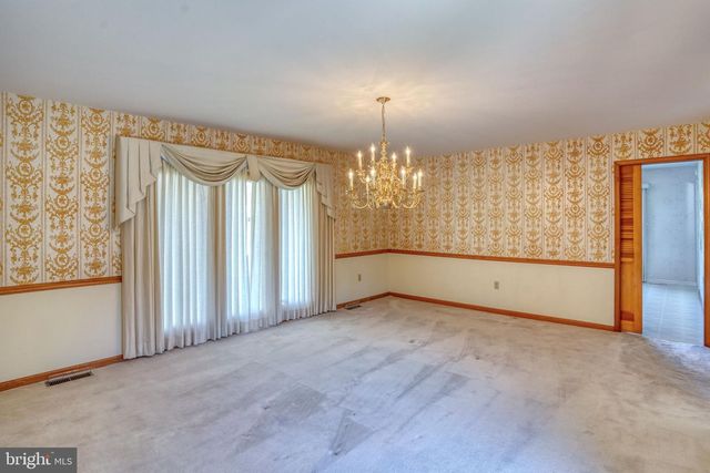7 WOODS LN, Ocean View, DE 19970