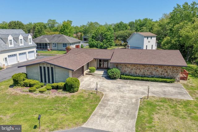 7 WOODS LN, Ocean View, DE 19970