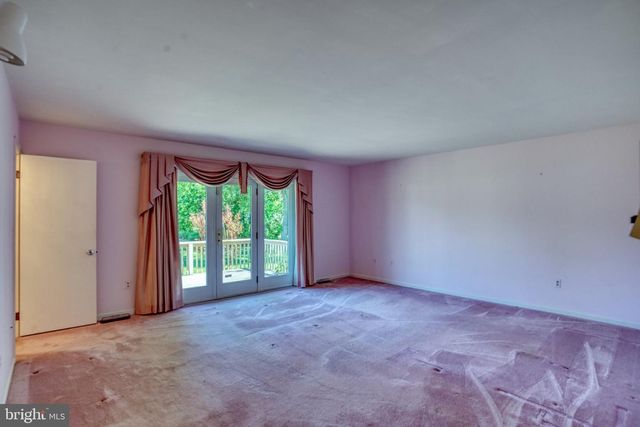 7 WOODS LN, Ocean View, DE 19970