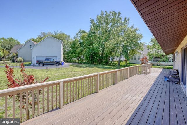 7 WOODS LN, Ocean View, DE 19970