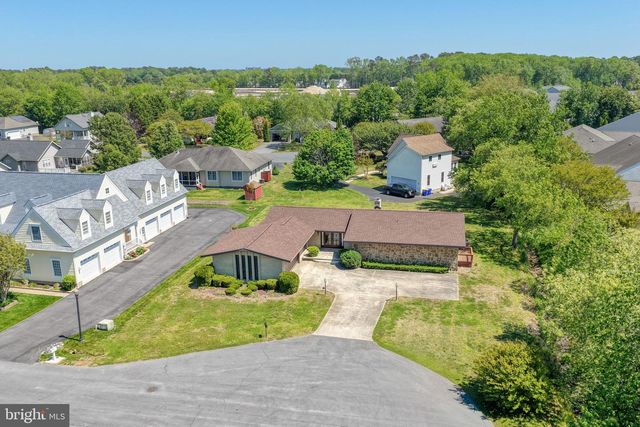 7 WOODS LN, Ocean View, DE 19970