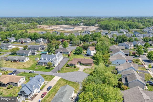 7 WOODS LN, Ocean View, DE 19970