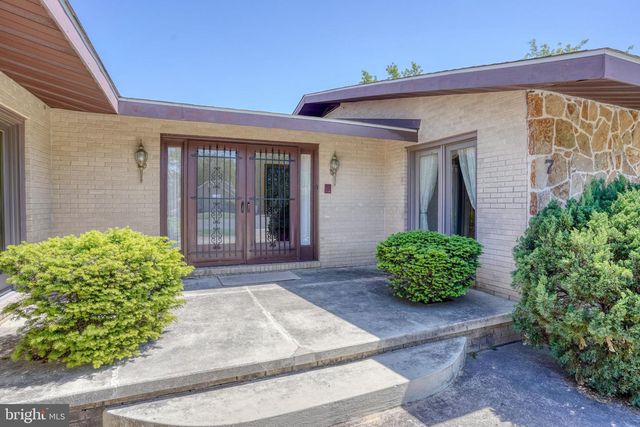 7 WOODS LN, Ocean View, DE 19970