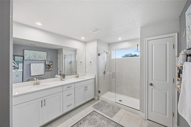 6041 GRAND SONATA AVENUE, Lutz, FL 33558