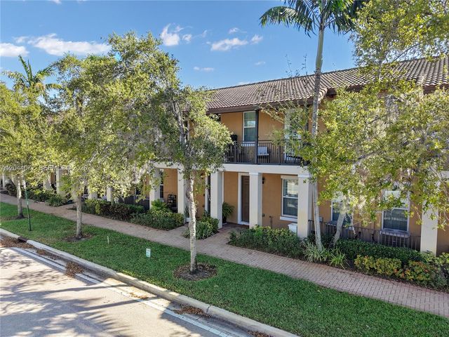 1119 SW 147th Avenue, Pembroke Pines, FL 33027