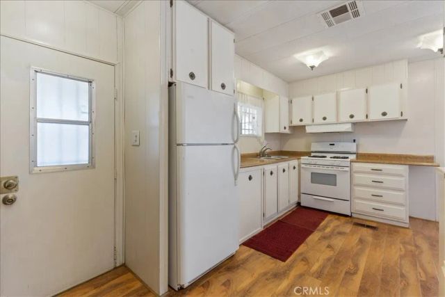 733 Haley Way, Hemet, CA 92543
