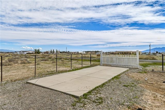 3140 West Dyer Road, Pahrump, NV 89048