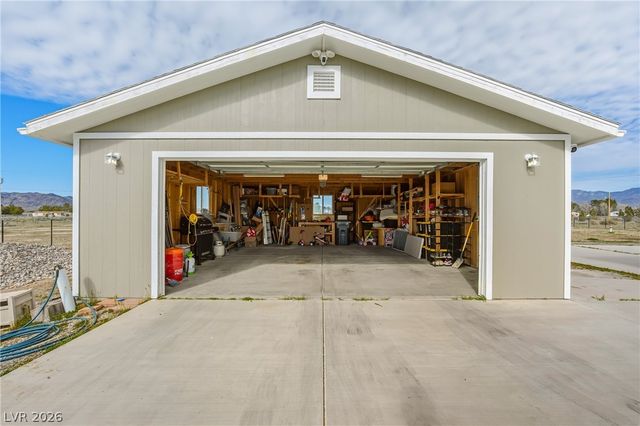 3140 West Dyer Road, Pahrump, NV 89048