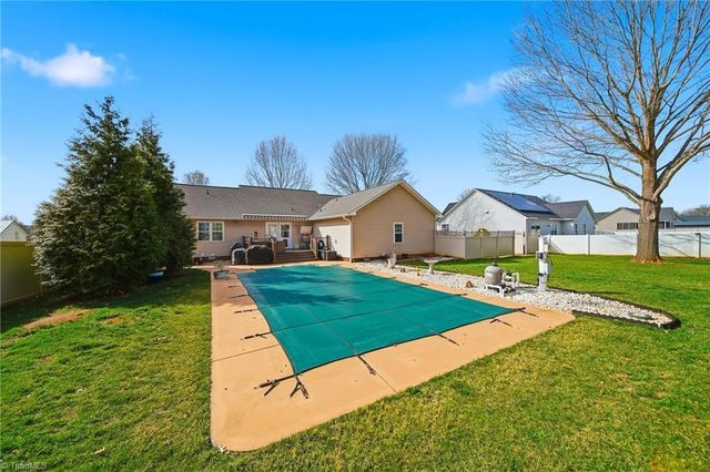 209 Charleston Ridge Drive, Mocksville, NC 27028