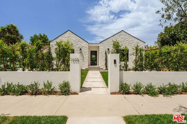 1605 S Point View Street, Los Angeles, CA 90035