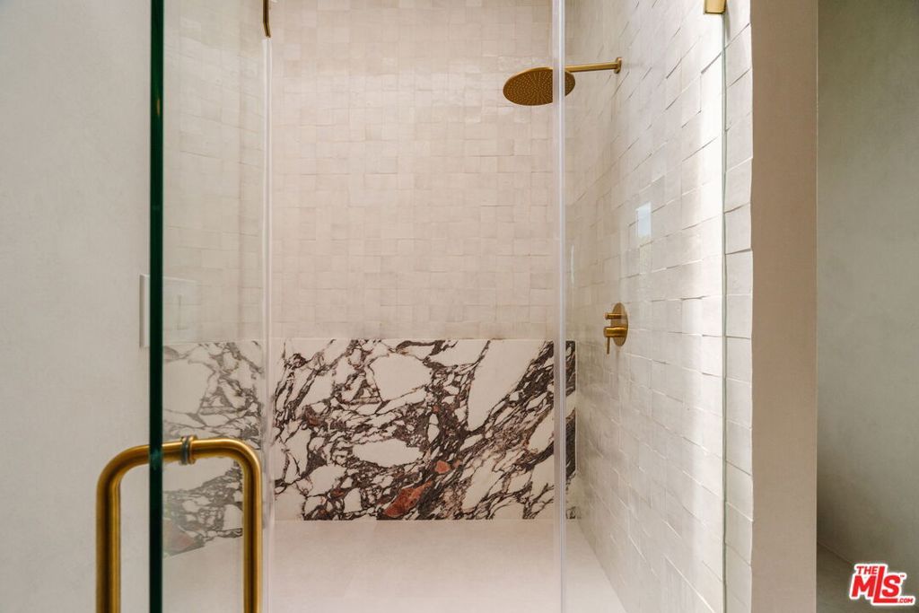 Image 23 of property listing at 1605 S Point View Street, Los Angeles, CA 90035