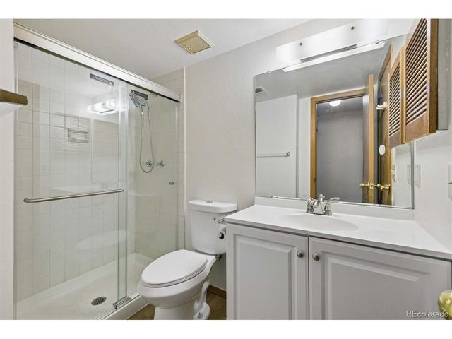 1311 S Cathay Ct 204, Aurora, CO 80017