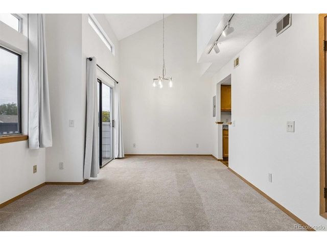 1311 S Cathay Ct 204, Aurora, CO 80017