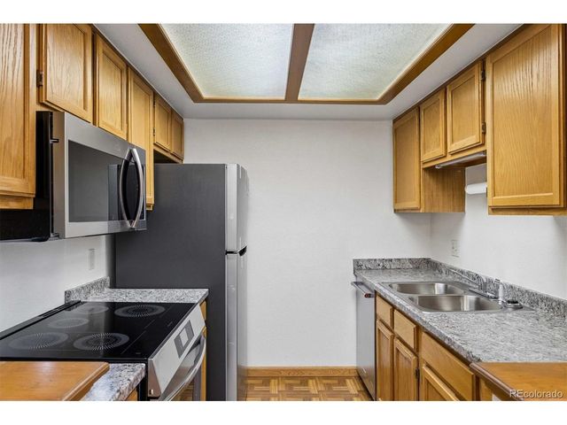 1311 S Cathay Ct 204, Aurora, CO 80017