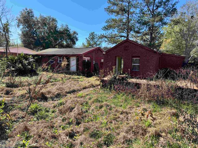 409 SE 3Rd Street, Havana, FL 32333