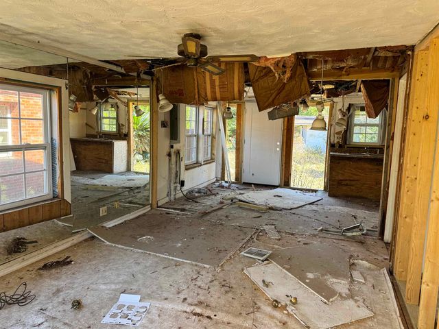 409 SE 3Rd Street, Havana, FL 32333