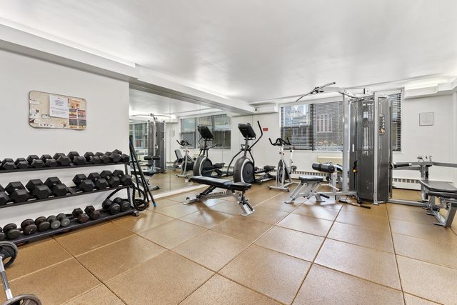 1445 N State Parkway 1904, Chicago, IL 60610