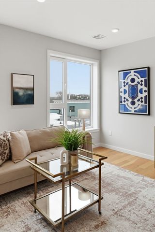 267 Old Colony 308, Boston, MA 02127