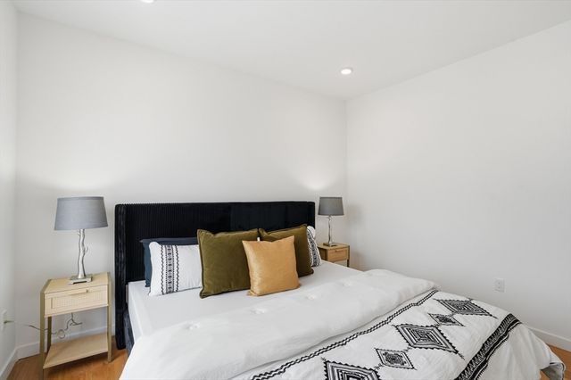 267 Old Colony 308, Boston, MA 02127