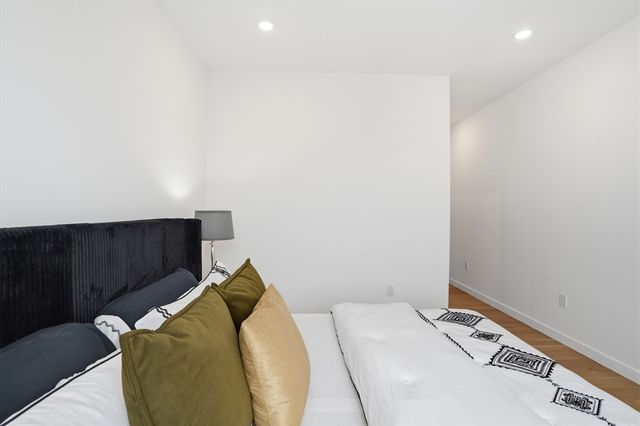 267 Old Colony 308, Boston, MA 02127