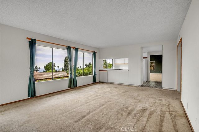 3825 Skycrest, Pasadena, CA 91107