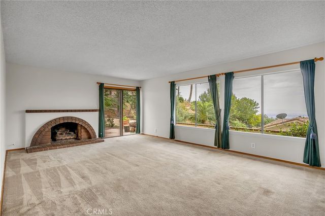 3825 Skycrest, Pasadena, CA 91107