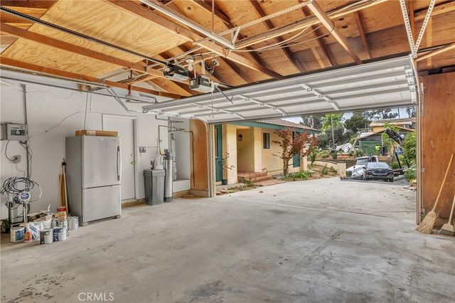 3825 Skycrest, Pasadena, CA 91107